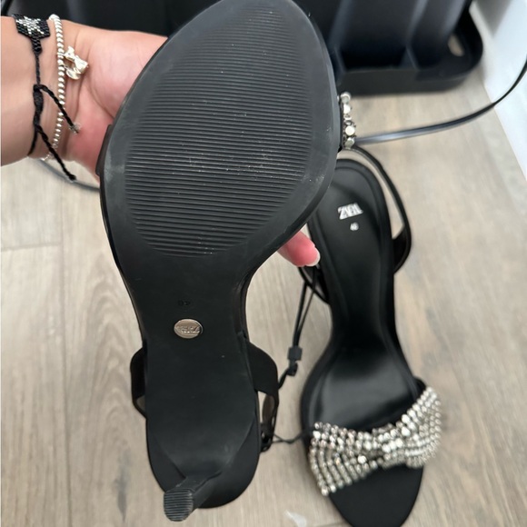 Zara rhinestone bow heels NWOT - Picture 5 of 8